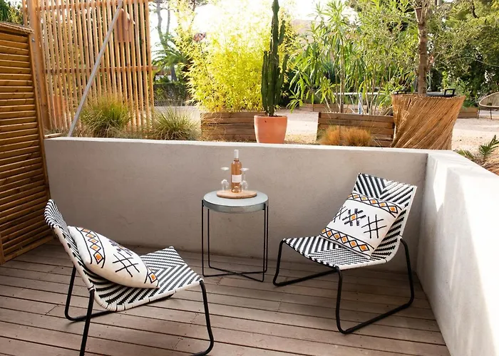 Couette-café Beija Flor Saint-Raphaël